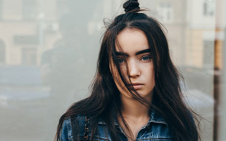 C&oacute;mo hacer peinados con mo&ntilde;o paso a paso 