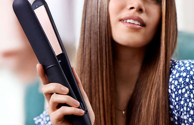 Us&aacute; el cepillo StyleCare Essential Brush img