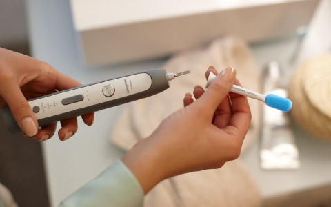 Aliento fresco con el cepillo dental el&eacute;ctrico Philips Sonicare