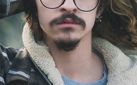 Barba de estilo mosquetero